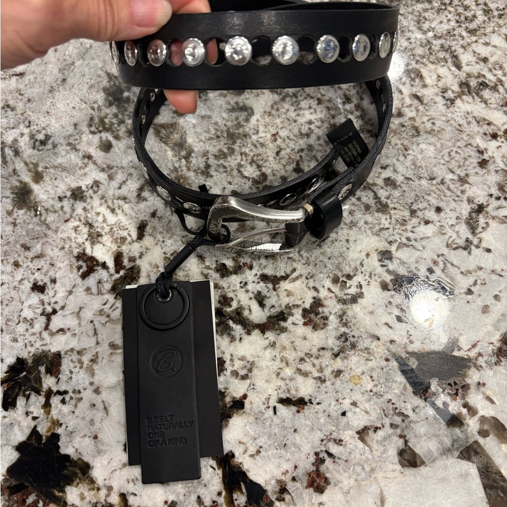NWT Studded B Belt Ravena leather belt (85 cm size Small) black silver - Picture 4 of 12